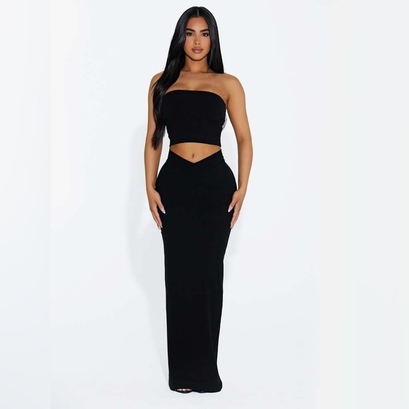 NEW NAKED WARDROBE BABY SNATCHED V CUT MAXI FLOOR LENGTH HIGH RISE SNATCH SKIRT - Picture 2 of 6